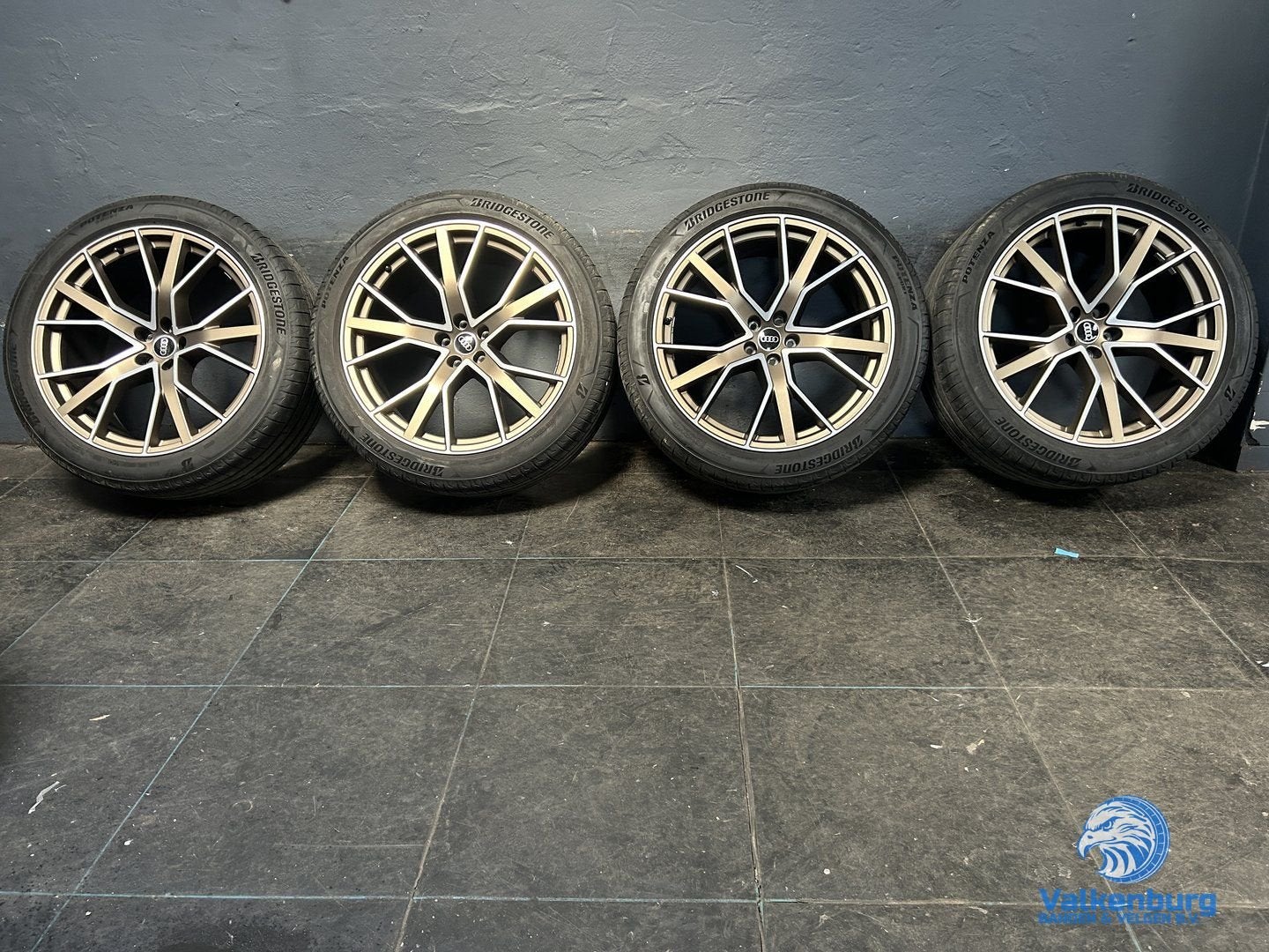 6.5mm! Originele Audi Q8 SQ8 RSQ8 Audi Sport 4M8 22 inch bro, Gebruikt, -, 285 mm, -
