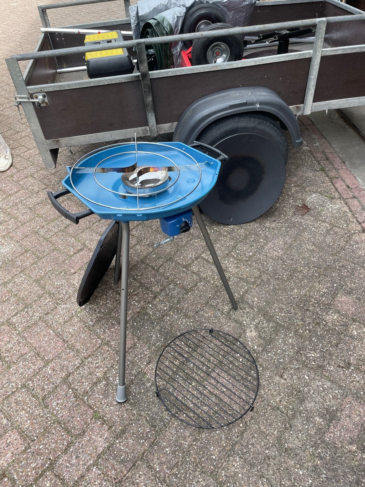 Camping kooktoestel / BBQ - Bakken, wokken en grillen, Ophalen, Zo goed als nieuw