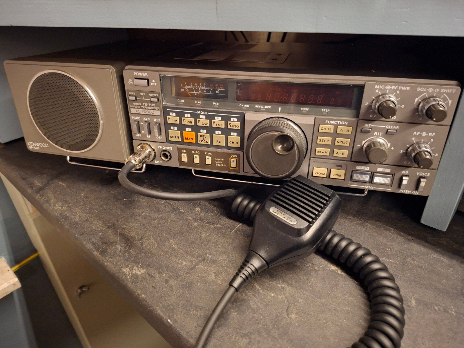 Kenwood TS-711E All-Mode Transceiver met SP-430 Speaker, Ophalen of Verzenden, Gebruikt, Zender en Ontvanger