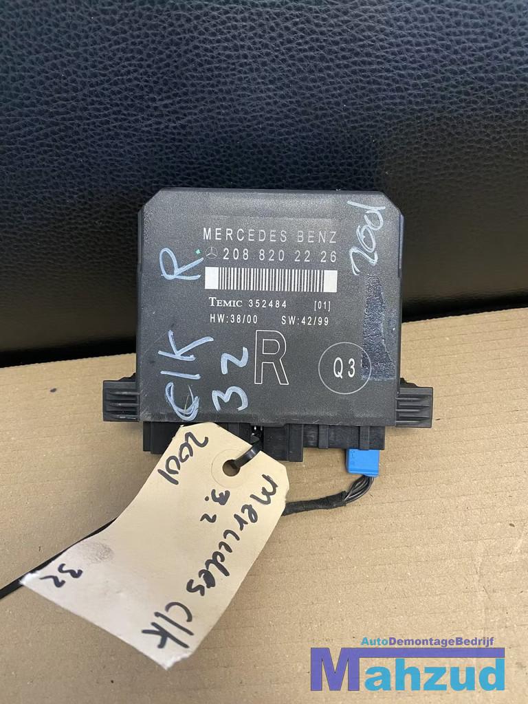 MERCEDES CLK W208 Links deur module 2088202226 1997-2003, Auto-onderdelen, Gebruikt, Mercedes-Benz AG, Mercedes-Benz, Ophalen of Verzenden