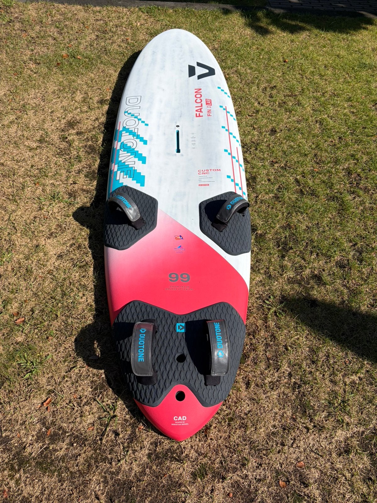 Duotone Falcon Dlab 2025 99L & boardbag - Nieuwstaat!, Ophalen, Zo goed als nieuw, Plank