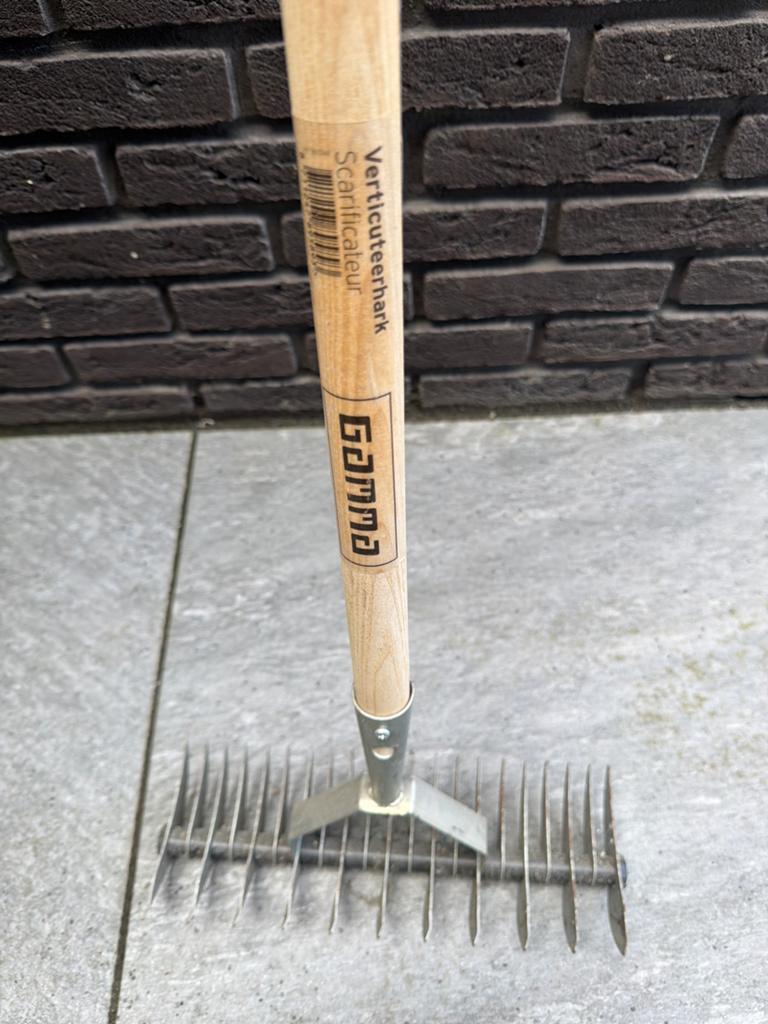 Gamma Verticuteerhark, Tuin en Terras, Verticuteermachines, Gebruikt, Ophalen