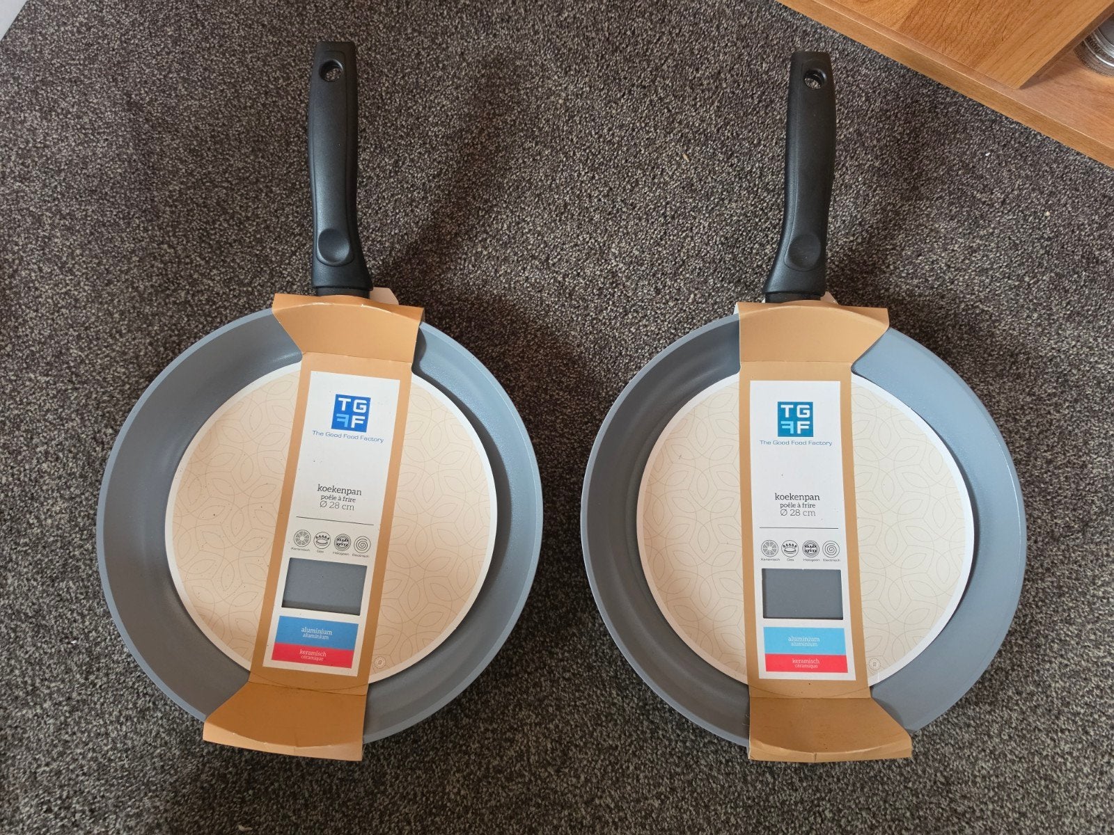 2x The Good Food Factory Keramische Koekenpan | 28cm | Nieuw, Ophalen of Verzenden, Nieuw, Overige materialen