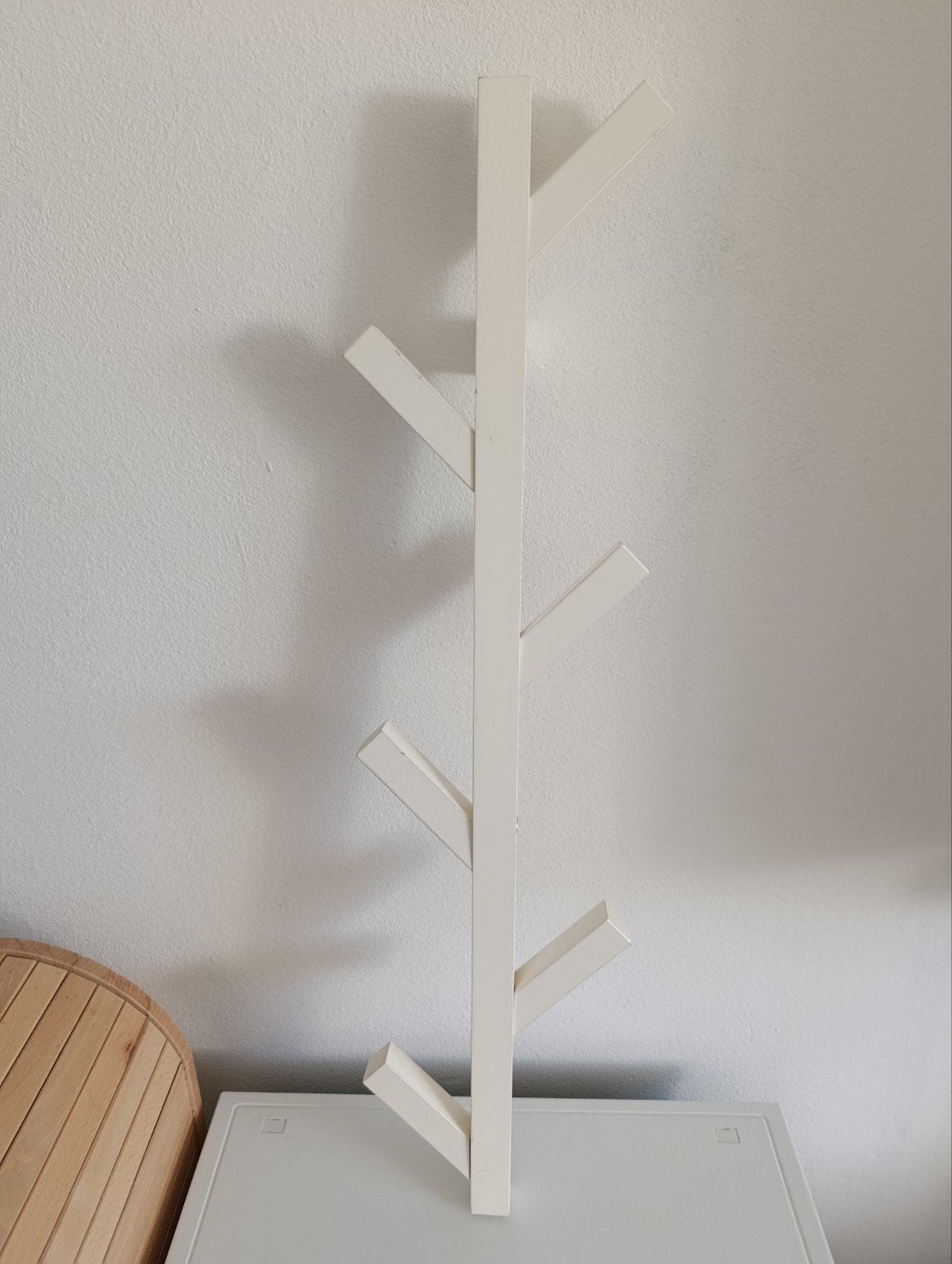 IKEA TJUSIG wandkapstok wit, Huis en Inrichting, Wandkapstok, Gebruikt, Ophalen of Verzenden, Minder dan 100 cm