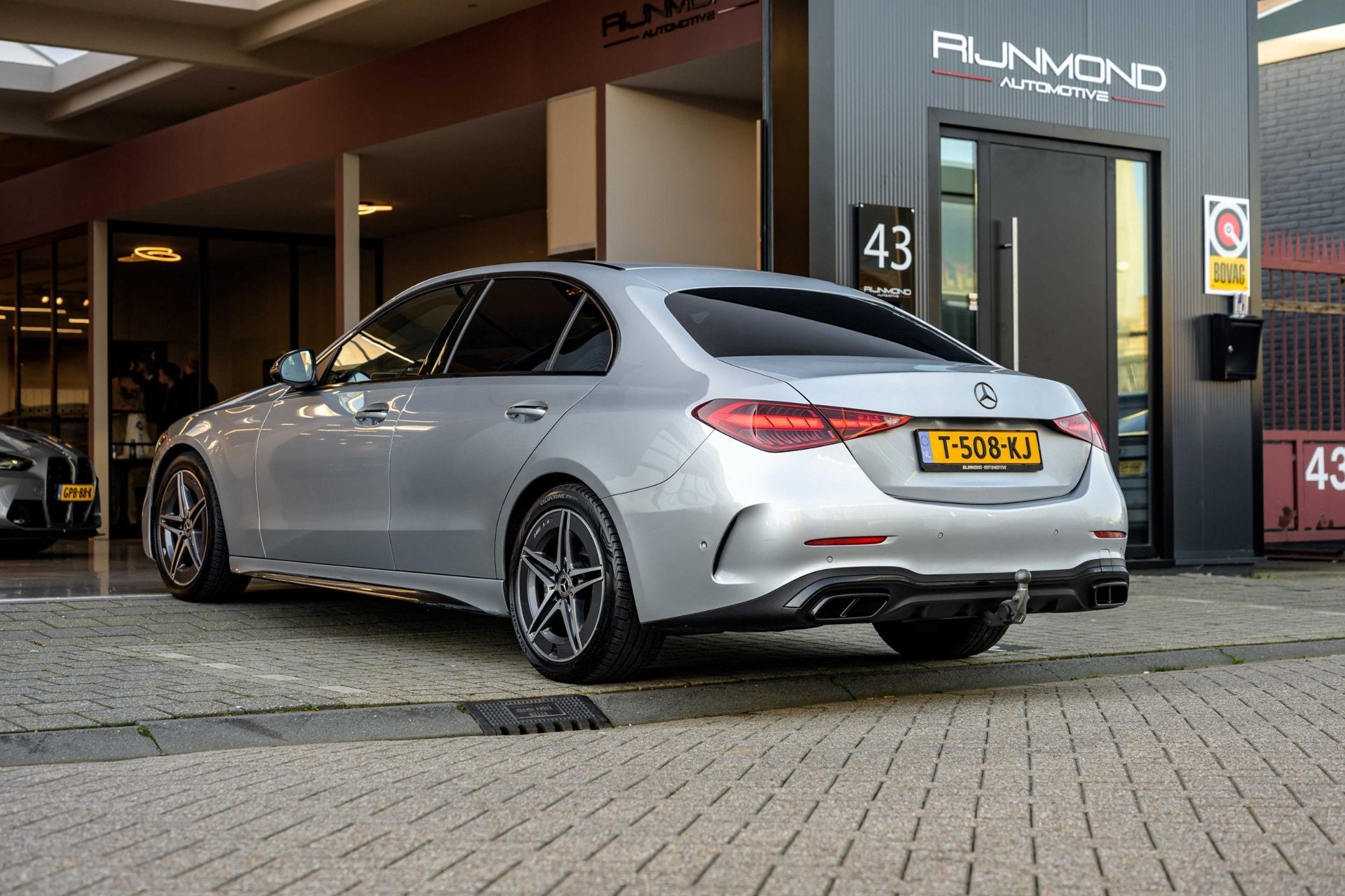 Mercedes-Benz C-klasse 300 d AMG Line|Trekhaak|360-Camera|Ca, Auto's, Automaat, Leder en Stof, Bedrijf, Sedan