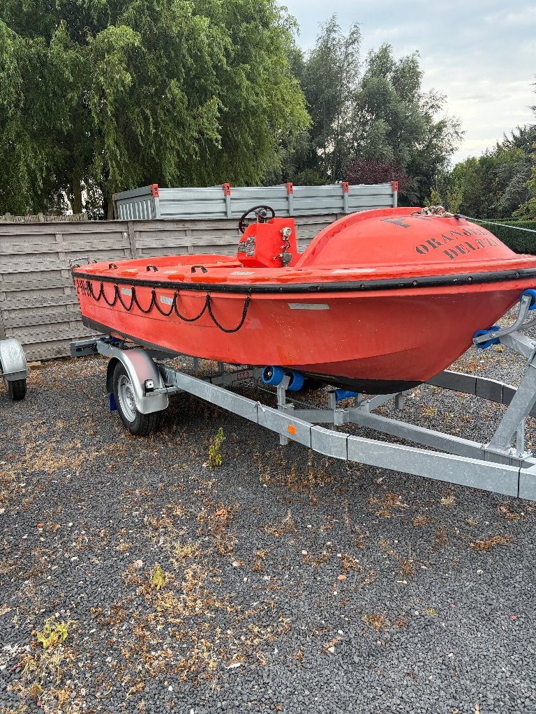 werk reddingsboot met stuurconsole en zelflozende kuip, Watersport en Boten, Vis- en Consoleboten, Ophalen, Gebruikt, 5 m, 2 m