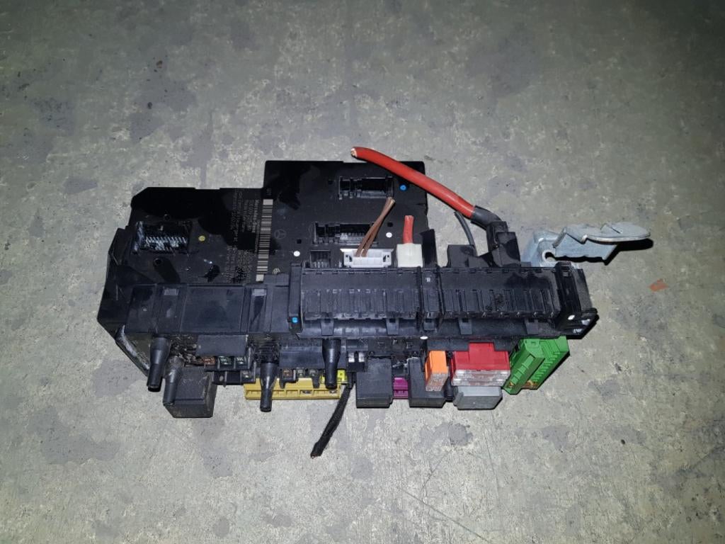 Zekeringskast Mercedes-Benz W204 C220 CDI 2012, Auto diversen, Ophalen of Verzenden