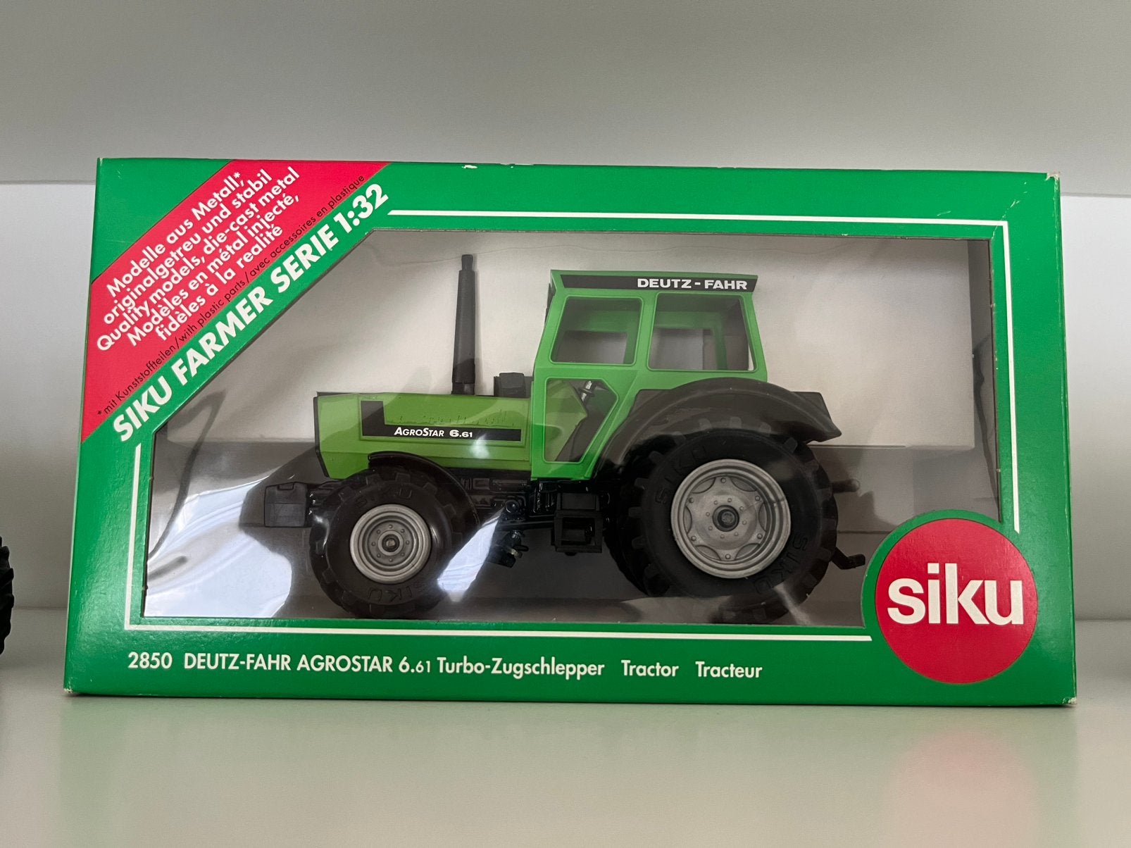 Deutz DX6.61, Ophalen of Verzenden, Zo goed als nieuw, Tractor of Landbouw, Universal Hobbies