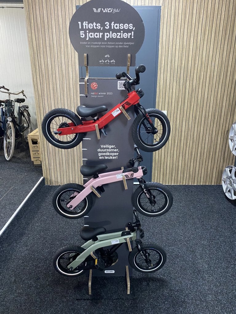 loopfiets vici 3 in 1  meegroeifiets, Fietsen en Brommers, Fietsen | Kinderfietsjes, Ophalen, Zijwieltjes, Cleanbikes, Nieuw