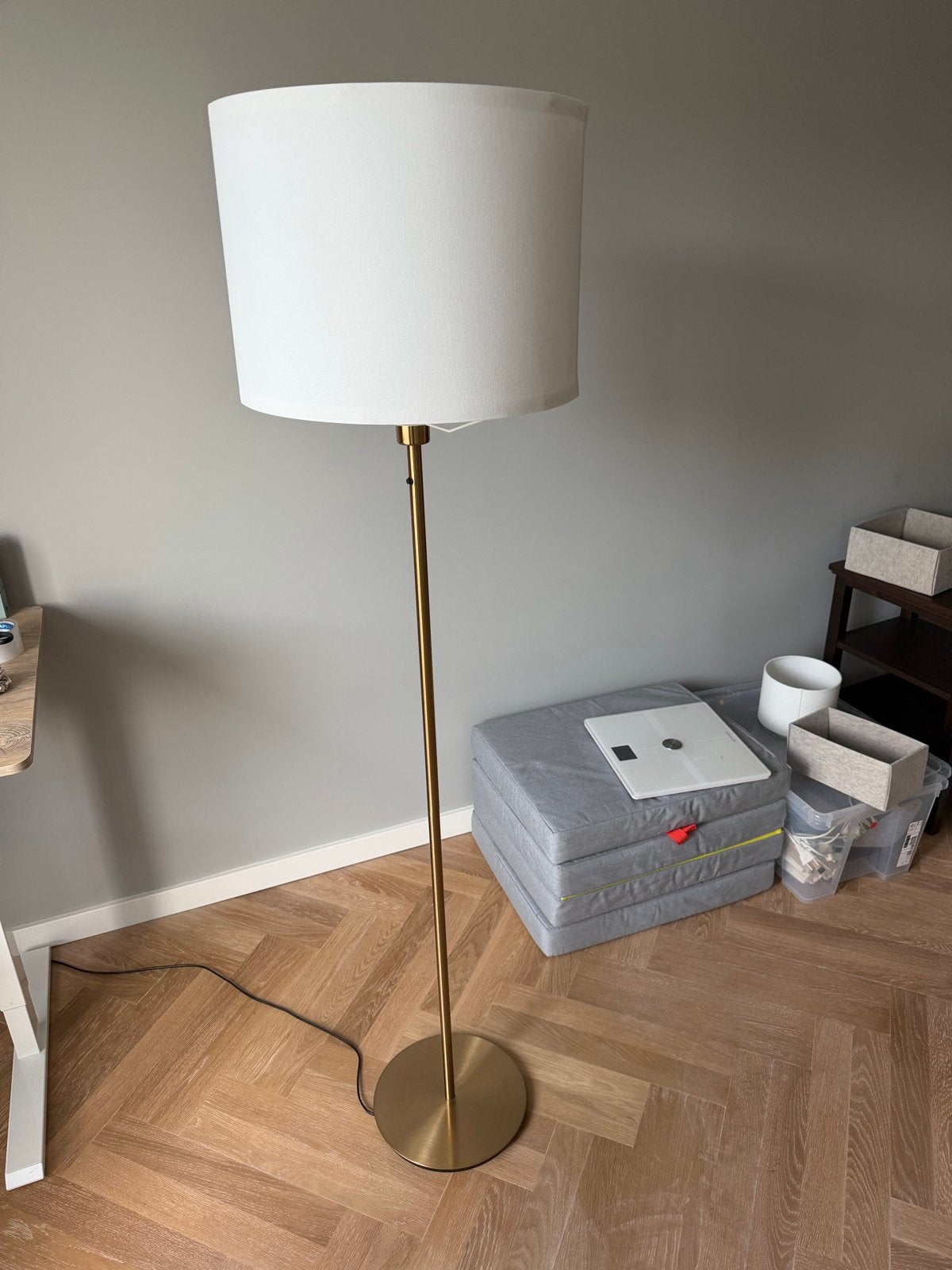 IKEA RINGSTA Vloerlamp met witte kap, Ophalen, Zo goed als nieuw, Metaal, 150 tot 200 cm