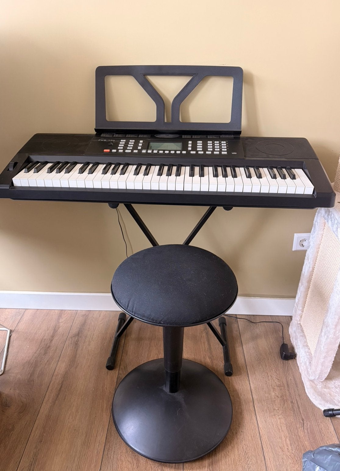Fazley keyboard FKB-120 incl. Ergonomische kruk, 61 toetsen, Zo goed als nieuw, Met standaard, Ophalen
