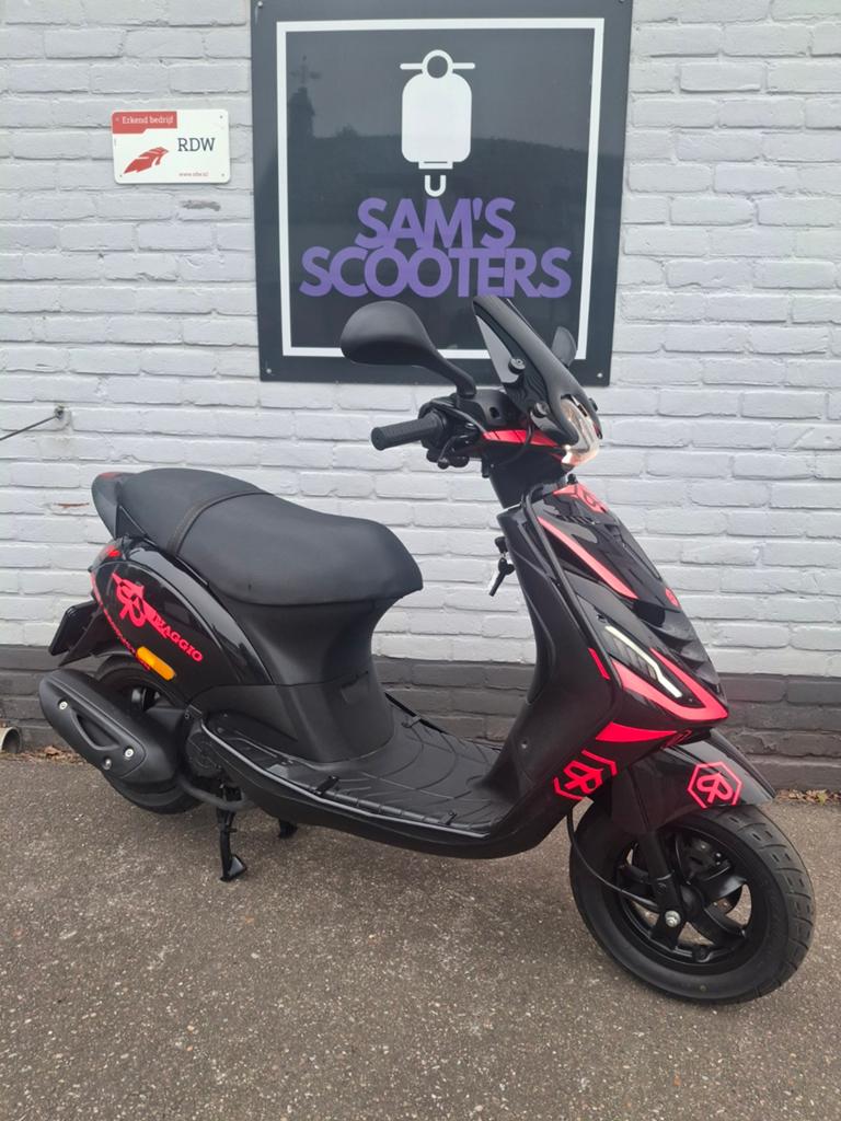 Piaggio Zip | 2021 | Custom roze, Ophalen, Overige typen, Piaggio