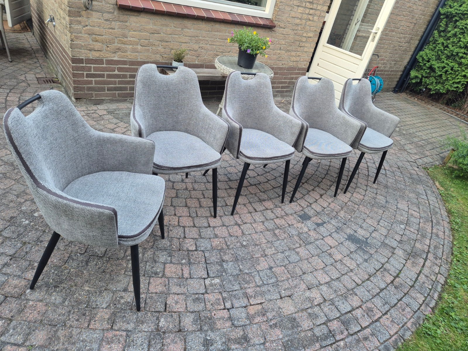 Set van 5 grijze eetkamerstoelen met armleuning, Ophalen, Gebruikt, Stof, Vijf, Zes of meer stoelen