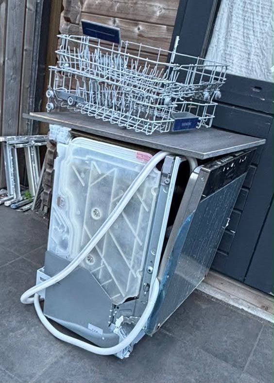 Siemens Vaatwasser - Defect met lekkage foutcode, Ophalen, 60 cm of meer, Inbouw, Niet werkend