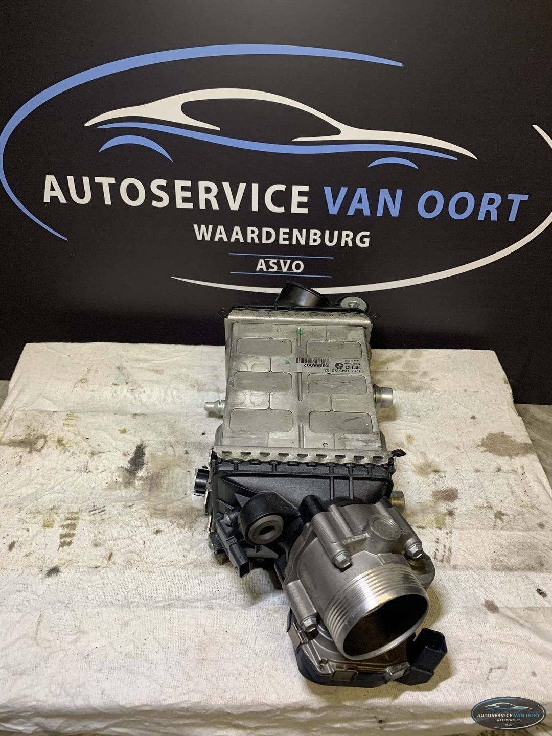 BMW F10 M5 S63 S63B44 gasklep intercooler koeler, Auto-onderdelen, Motor en Toebehoren, -, -, -