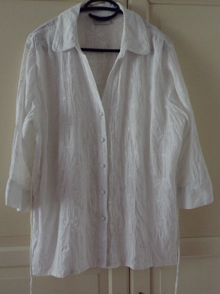 Witte geborduurde blouse, Verzenden, Wit, Maat 46/48 (XL) of groter, Zo goed als nieuw
