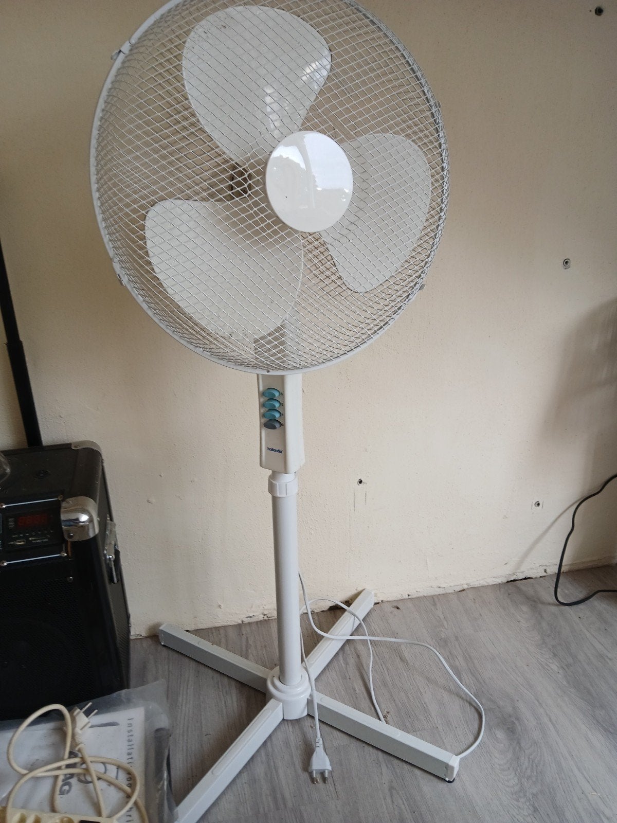 Hollandia Statiefventilator - Wit, 3 snelheden, Witgoed en Apparatuur, Ophalen, Gebruikt, Statiefventilator