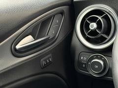 Foto 8 van Alfa Romeo Stelvio 2.0 280pk AT AWD 2018 Rood