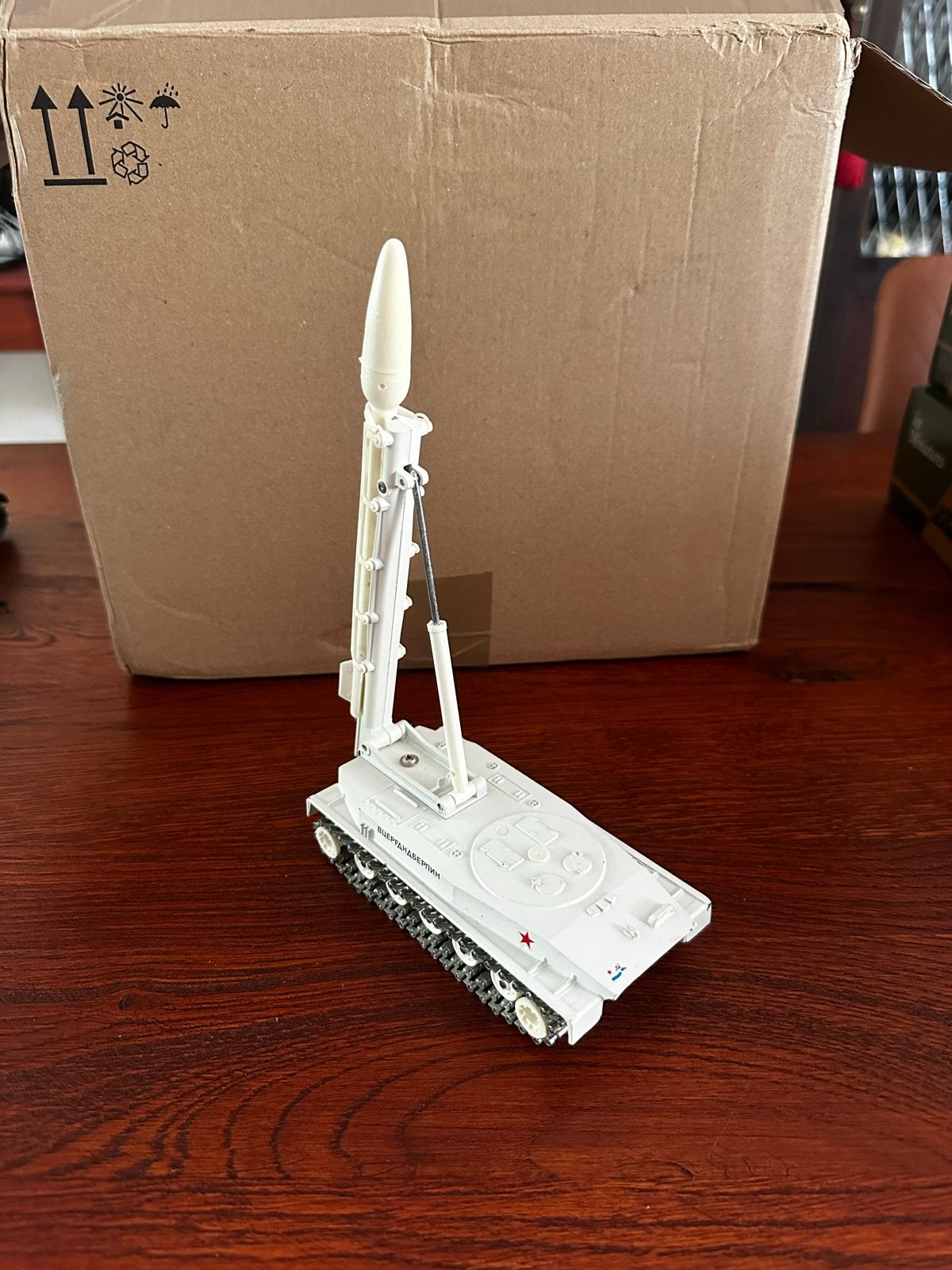 Solido Char Amphibie PT-76 URSS Raket Tank Model, Ophalen of Verzenden, Zo goed als nieuw, Overige typen, Overige merken