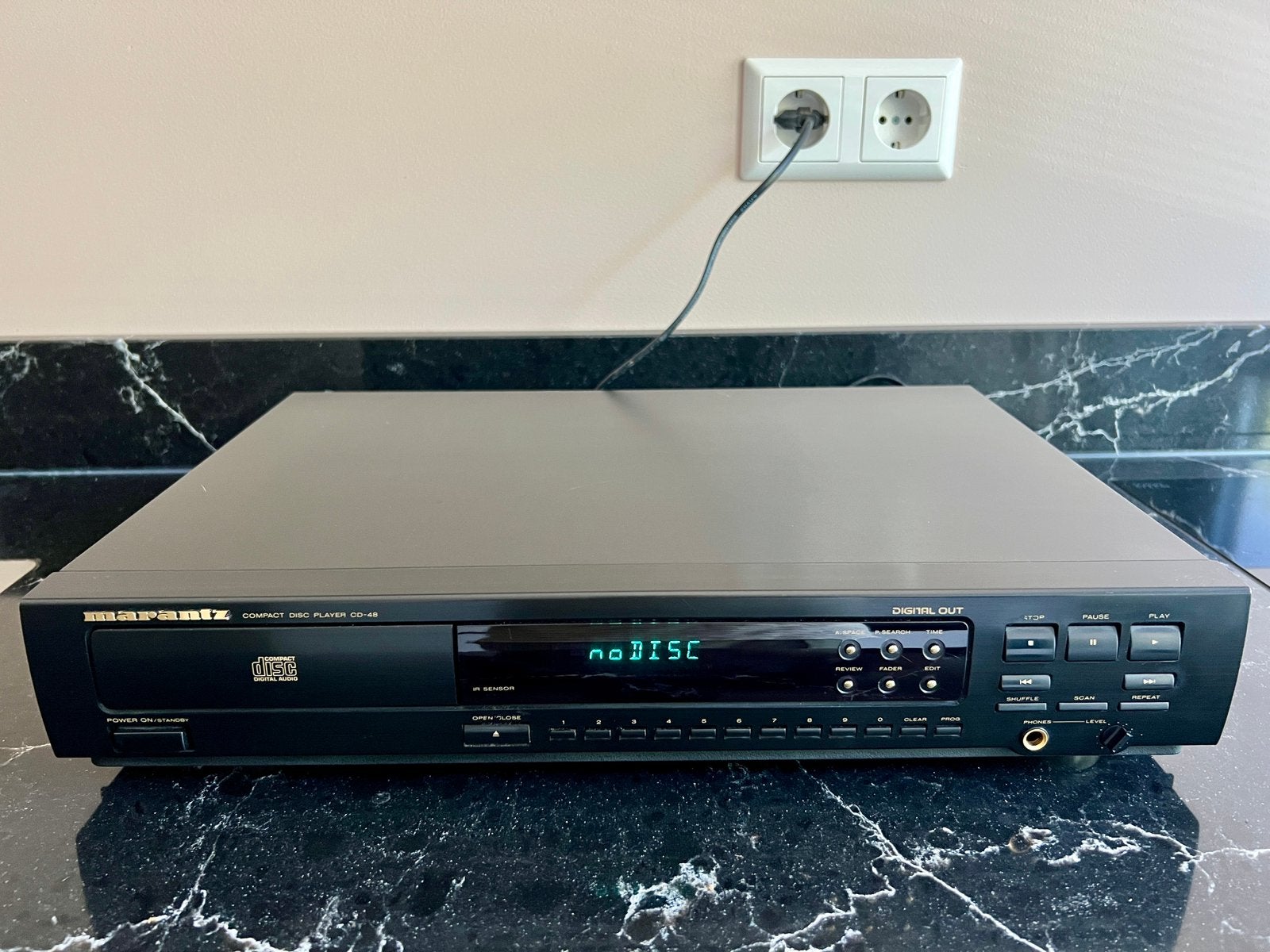 Marantz CD48 cd speler met digital out, Ophalen of Verzenden, Gebruikt, Overige merken