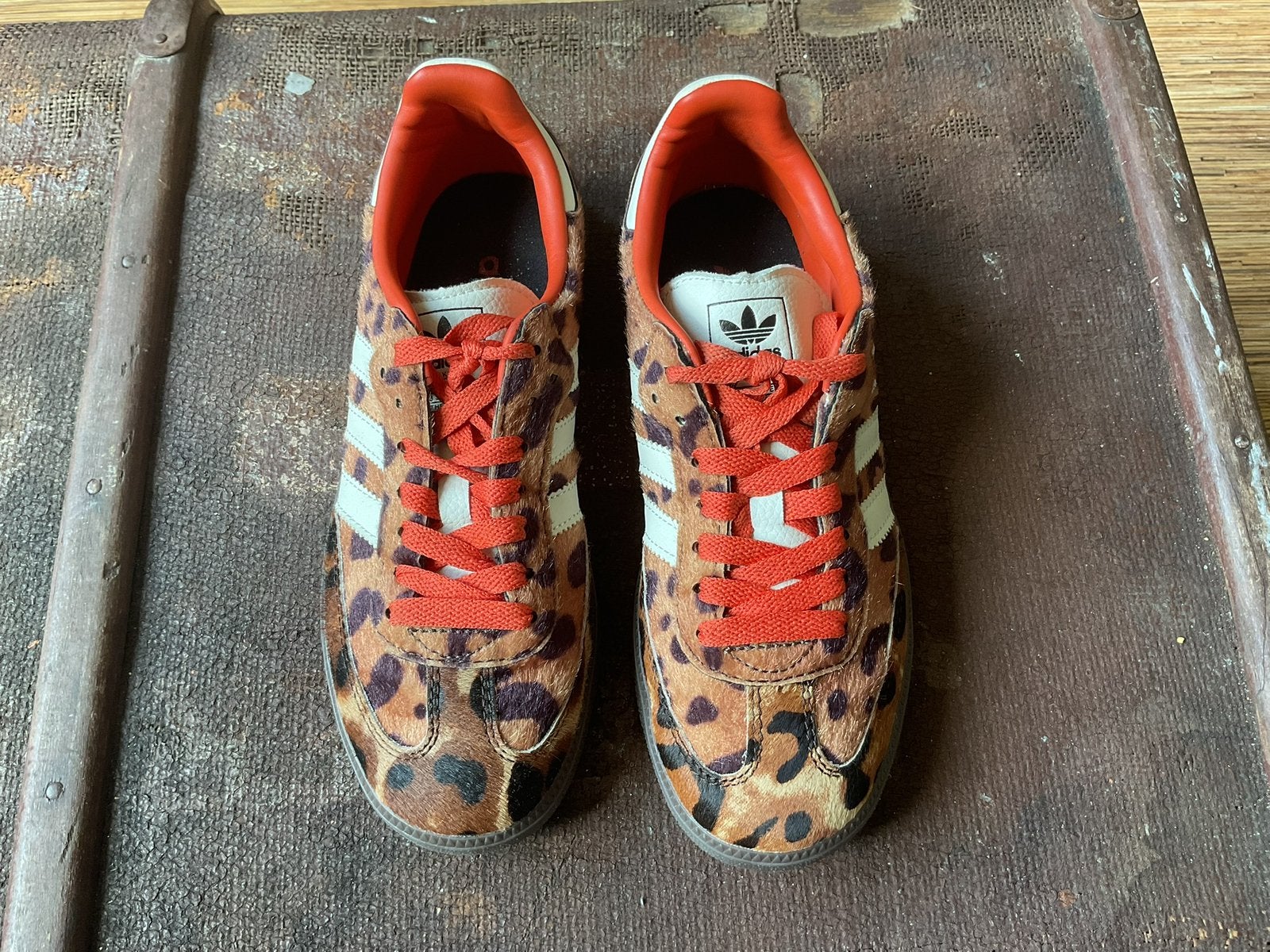 Adidas Gazelle Leopard Print Sneakers - Nieuw, Ophalen of Verzenden, Nieuw, Bruin, Sneakers of Gympen