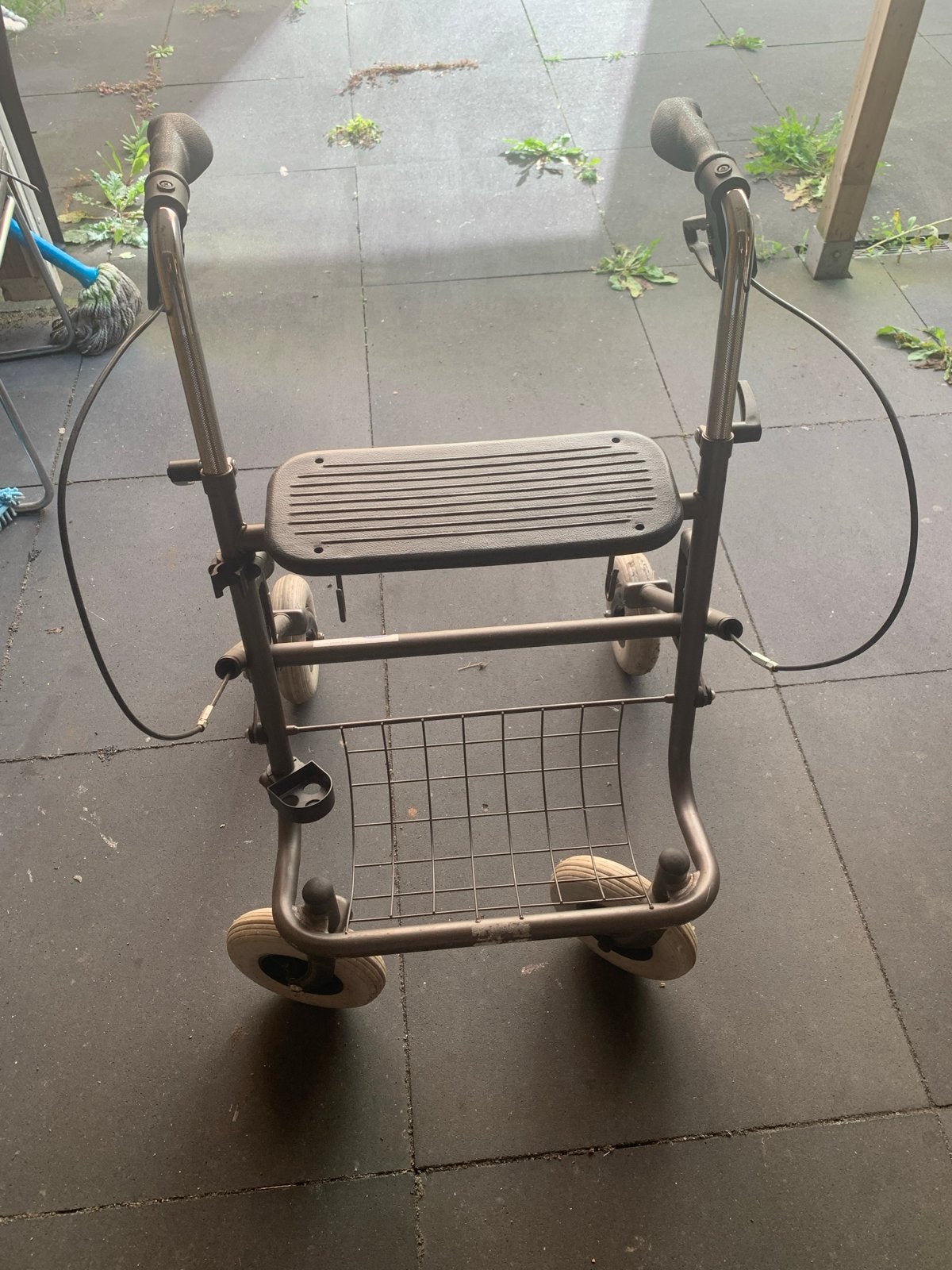 Rollator, Ophalen, Gebruikt