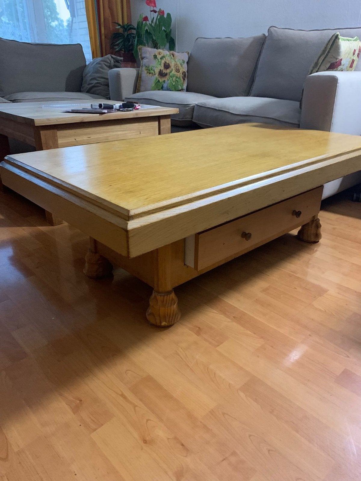 Houten salontafel met lade - Gebruikt GRATIS, Huis en Inrichting, Ophalen, Gebruikt, 100 tot 150 cm, 50 tot 100 cm