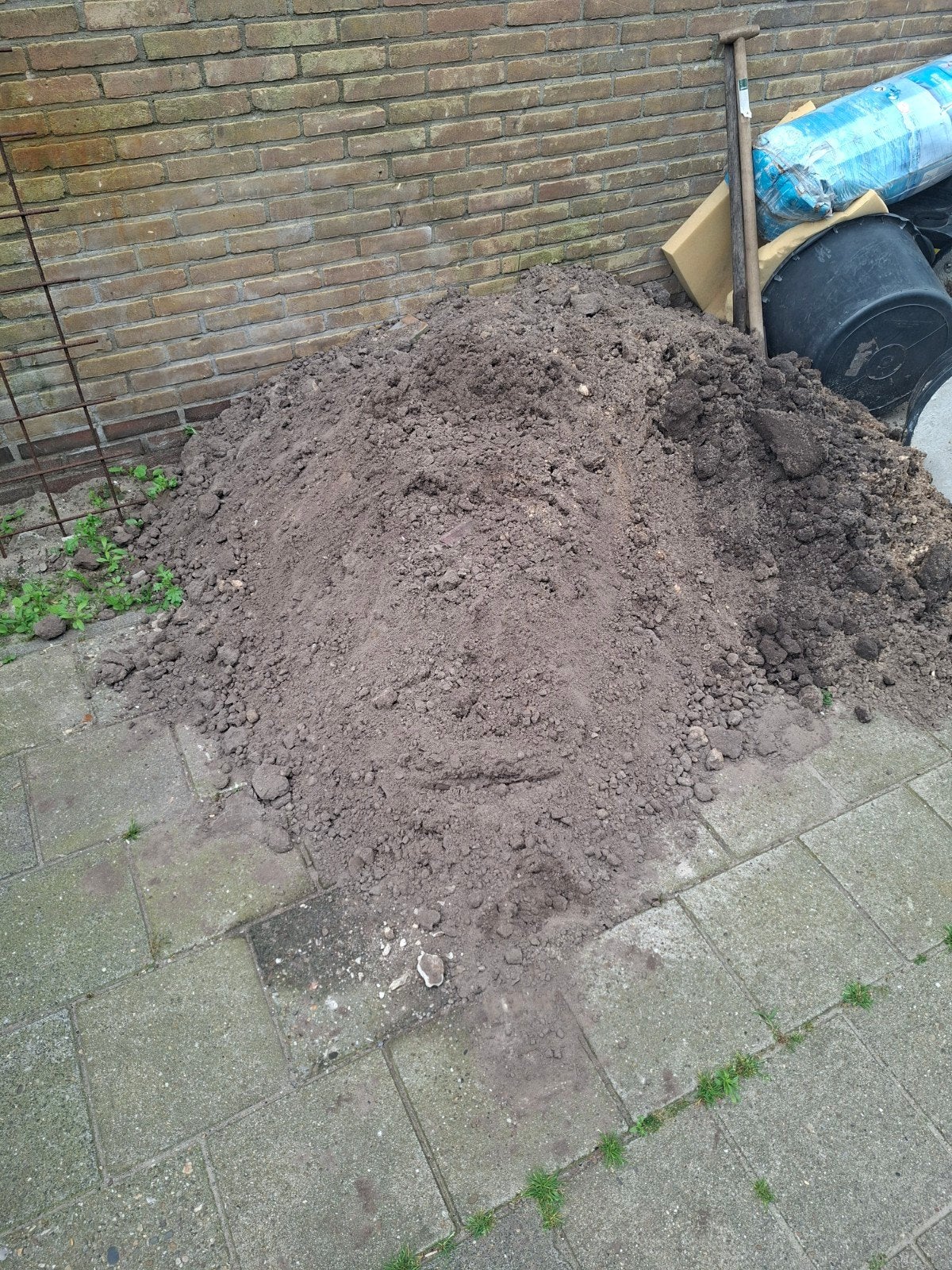 Zwarte grond gratis af te halen, Tuin en Terras, Zand, Ophalen, Overige typen