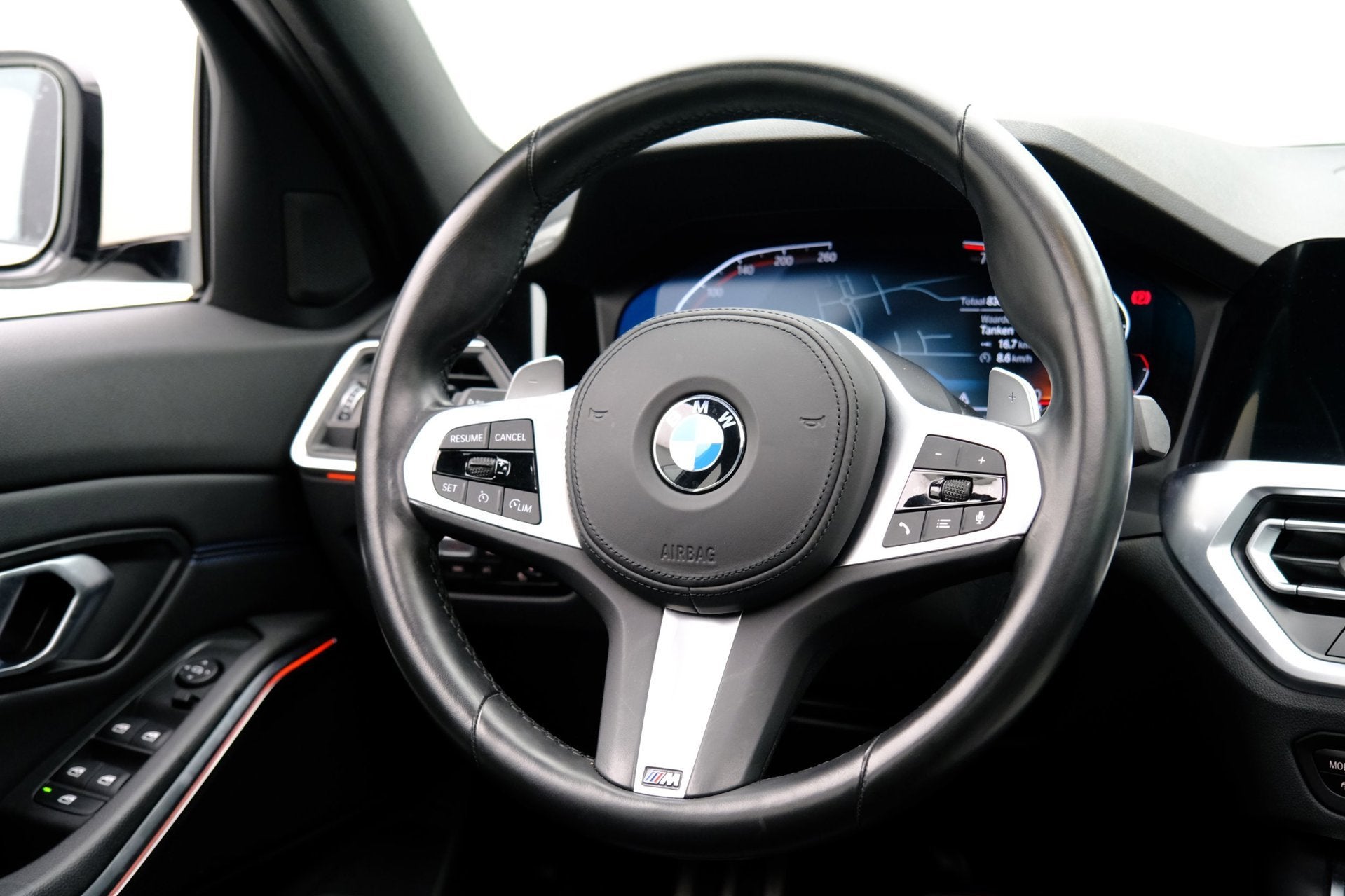 Foto 7 van BMW 3-serie 318i M Sport Aut. Navi|Leder-Alcantara|1e Eig|Pa