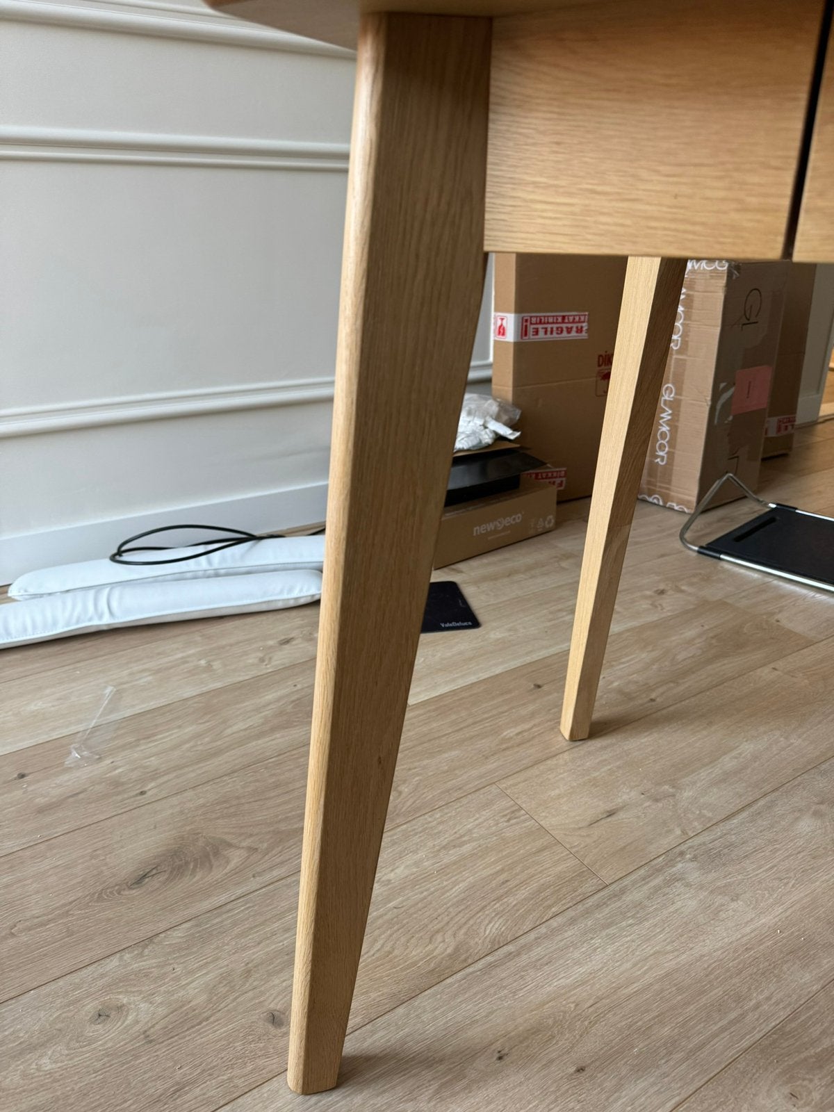 Bureau licht eiken, Huis en Inrichting, Bureaus, Ophalen, Zo goed als nieuw