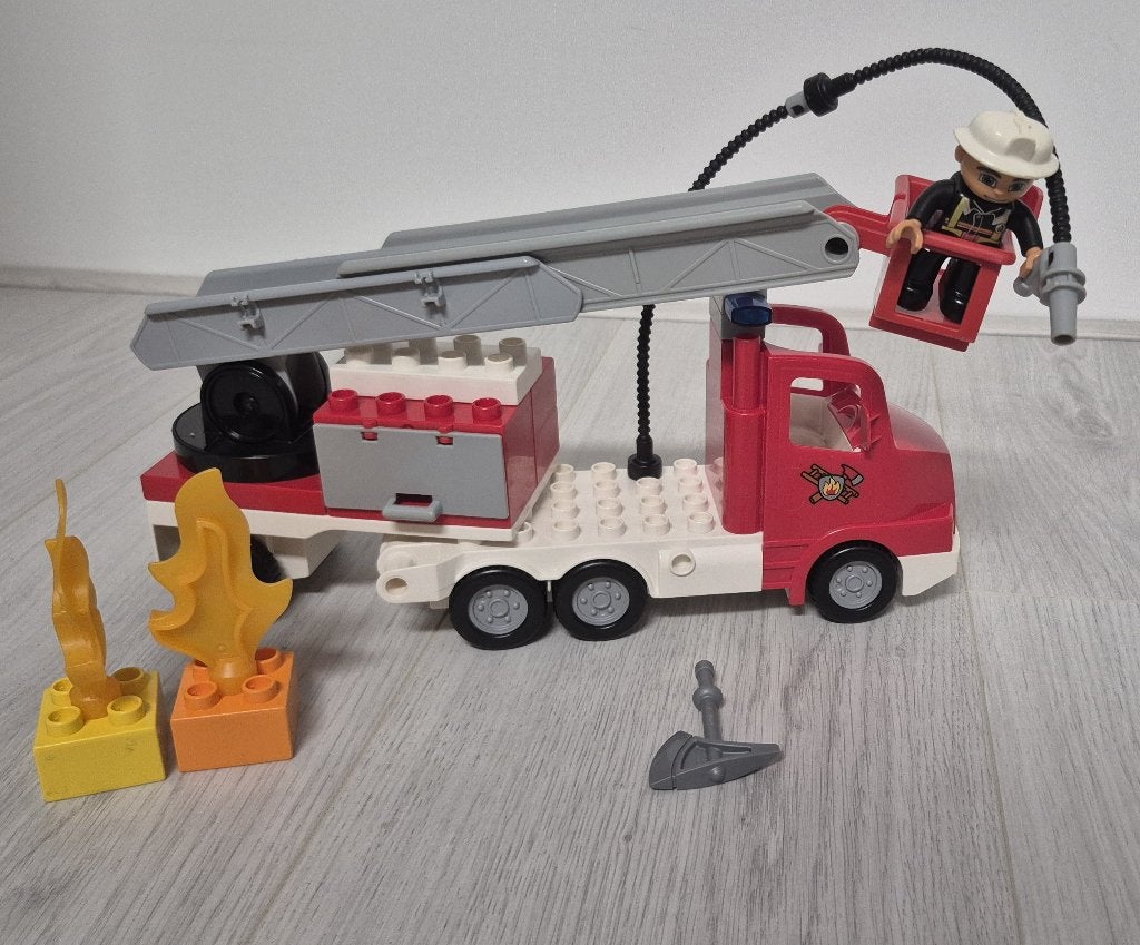 Duplo brandweertruck, Gebruikt, Ophalen of Verzenden, Duplo, Complete set