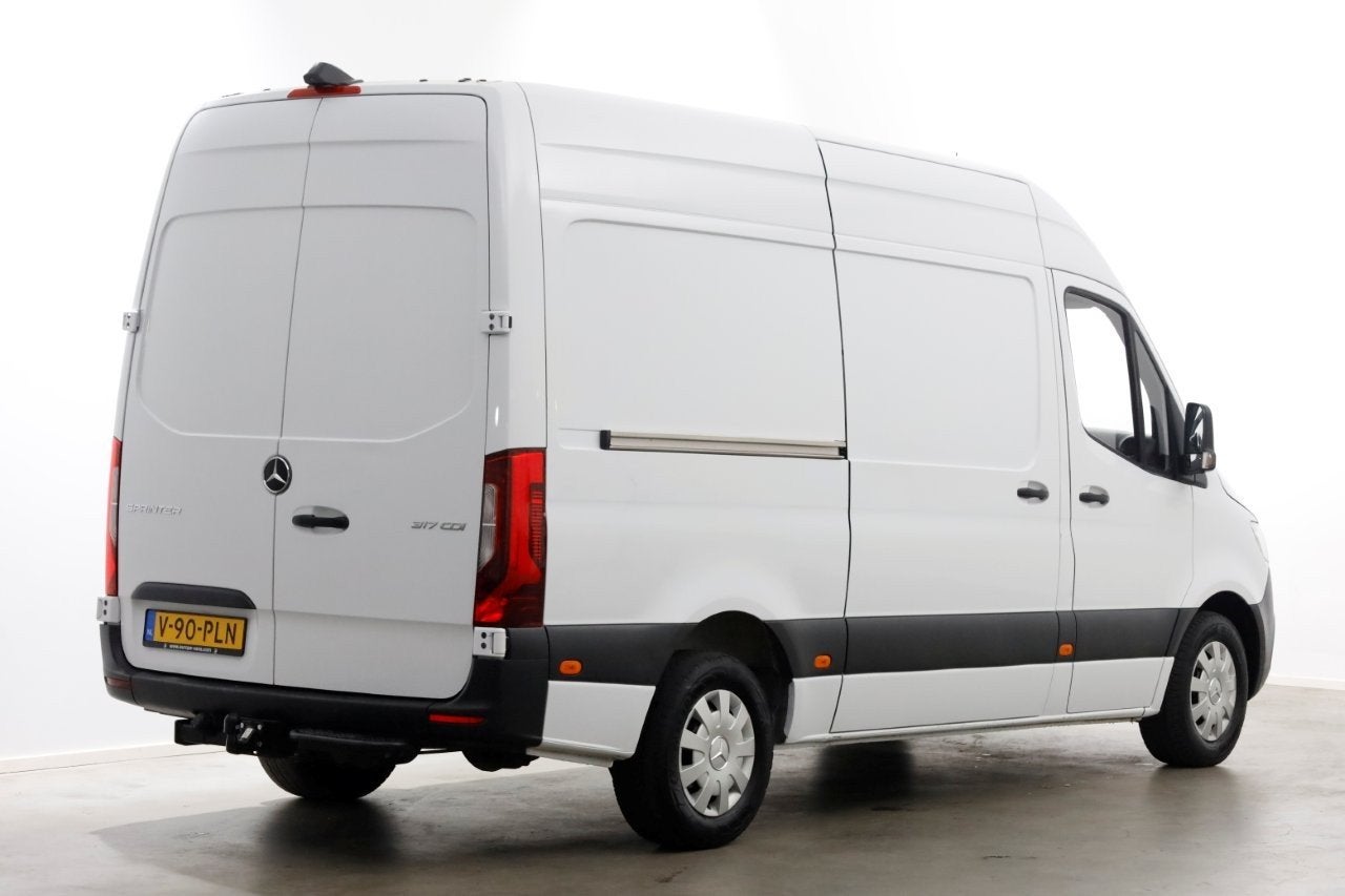 Mercedes-Benz Sprinter 317 CDI 170pk RWD L2H2 LED/Airco/Came, Achterwielaandrijving, Gebruikt, Euro 6, 4 cilinders