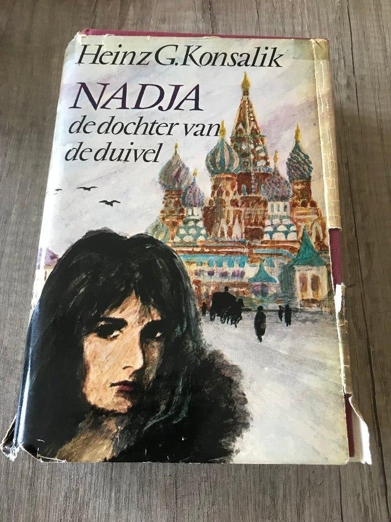 Konsalik - Nadja de dochter van de duivel, Boeken, Ophalen of Verzenden, Gelezen, Konsalik