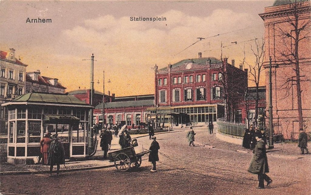 703-238-017 Arnhem Stationsplein, Ophalen of Verzenden, Voor 1920, Gelderland
