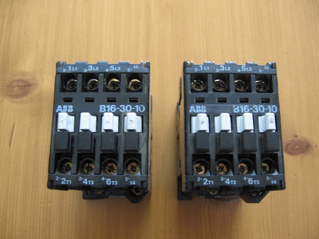 ABB/BBC magneetschakelaar B16-30-10 en B16-30-01 relais., Verzenden, Gebruikt
