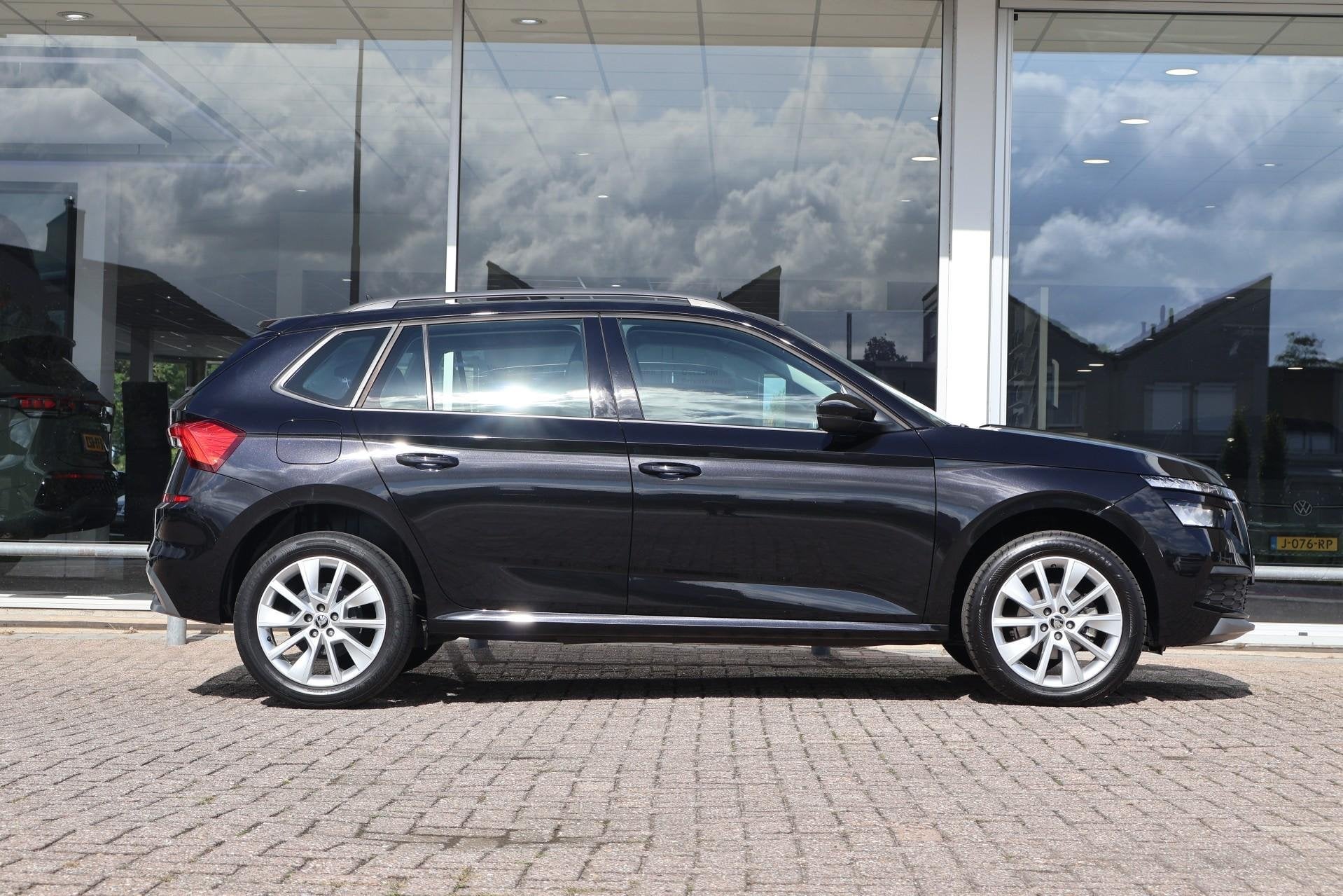 Skoda Kamiq 1.0 TSI 110pk DSG Ambition | Cruise Control | PD, Auto's, 12 maanden, Stof, Gebruikt, Euro 6