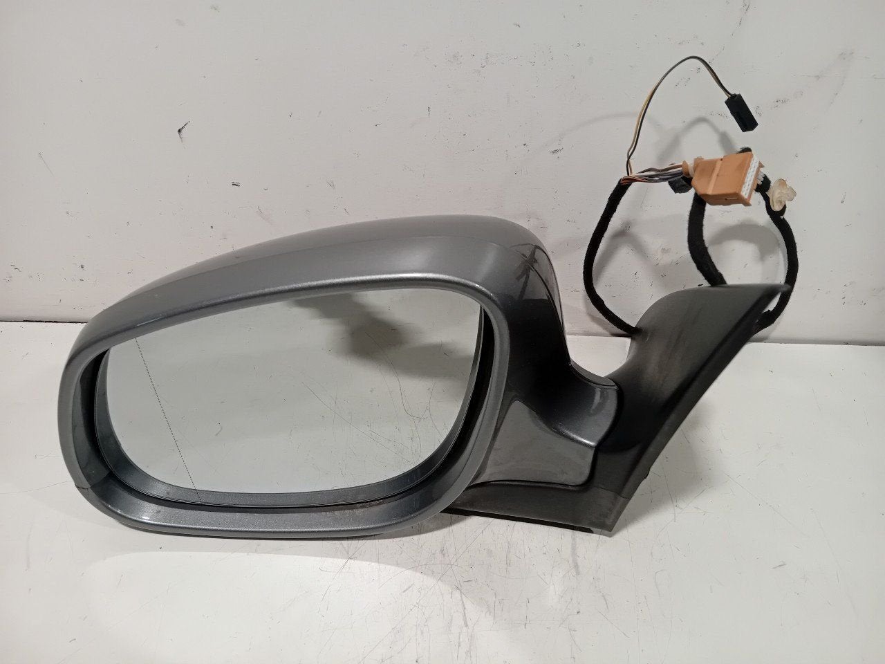 Spiegel buiten links elektrisch Porsche Cayenne, Onderdelen@venauto.nl, Van der Ven Autorecycling B.V., Gebruikt, Ettenseweg 76, 4706 PB Roosendaal, The Netherlands