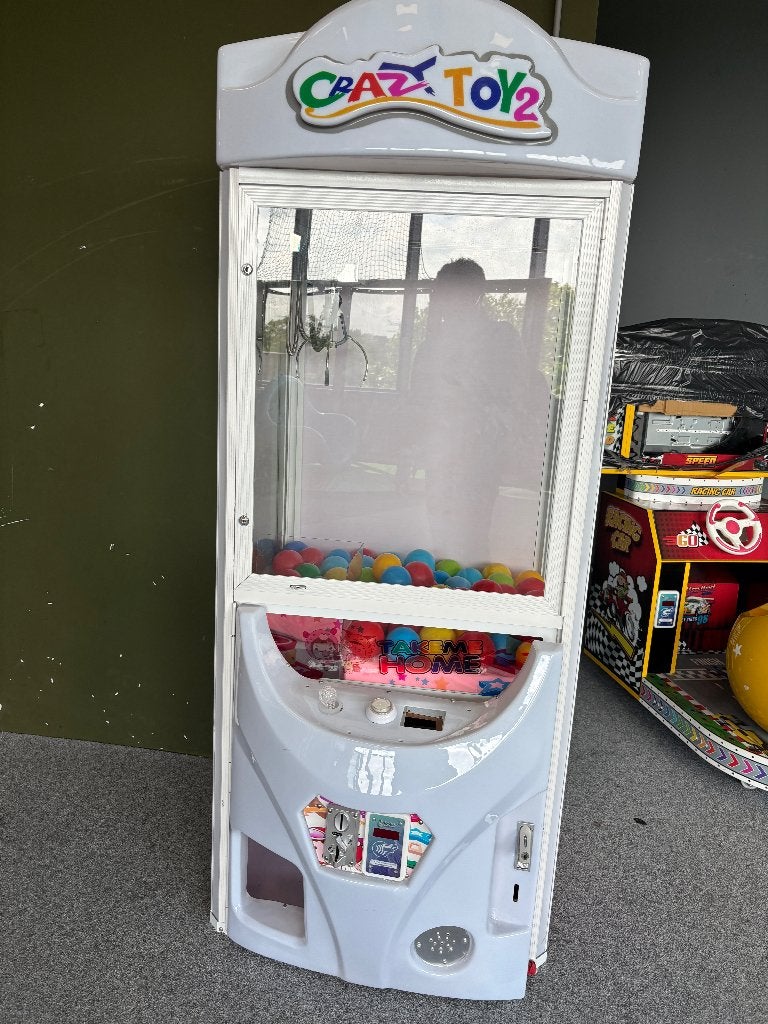Gratis op te halen - Grijpmachine (defect), Ophalen, Gebruikt, Jongen of Meisje