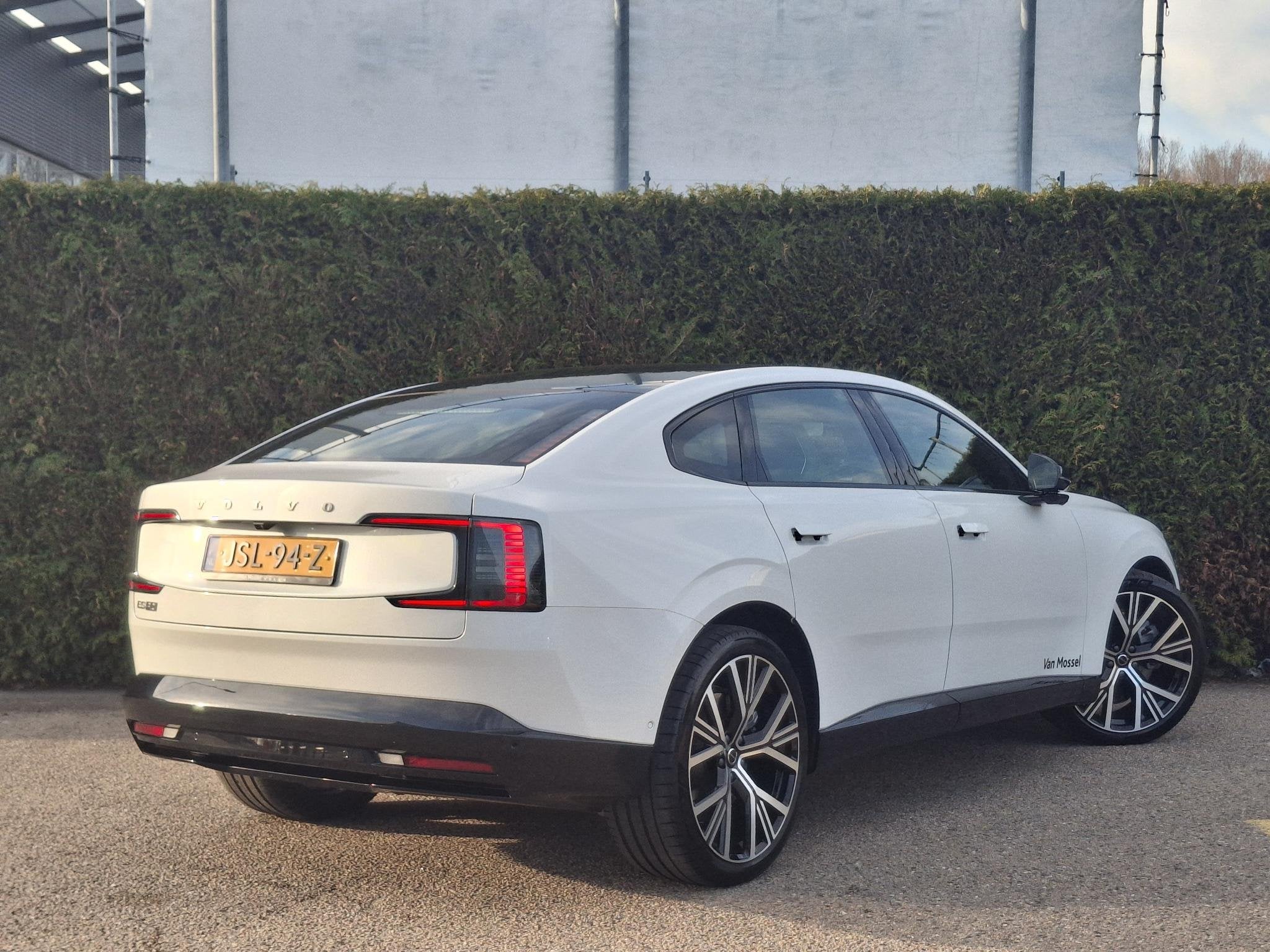 Volvo ES90 Single Motor Ext. R. Ultra Launch Edition 92 kWh, Auto's, Volvo, 12 maanden, Achterwielaandrijving, Gebruikt, 662 km