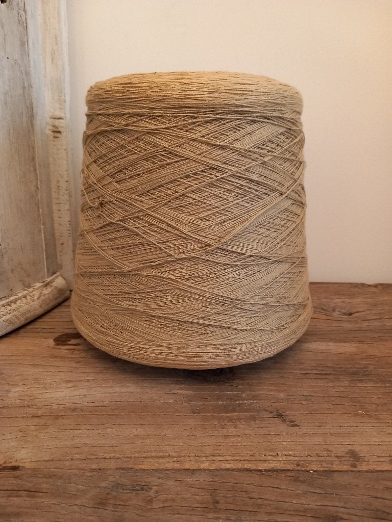 Grote oude garen klos 20 cm. 2 kilo, Ophalen of Verzenden