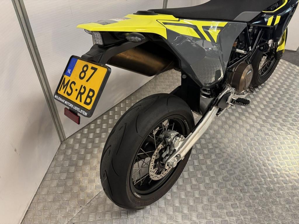 Husqvarna 701 SUPERMOTO (bj 2023), Motoren, Bedrijf, Onbekend, Meer dan 35 kW, HUSQVARNA