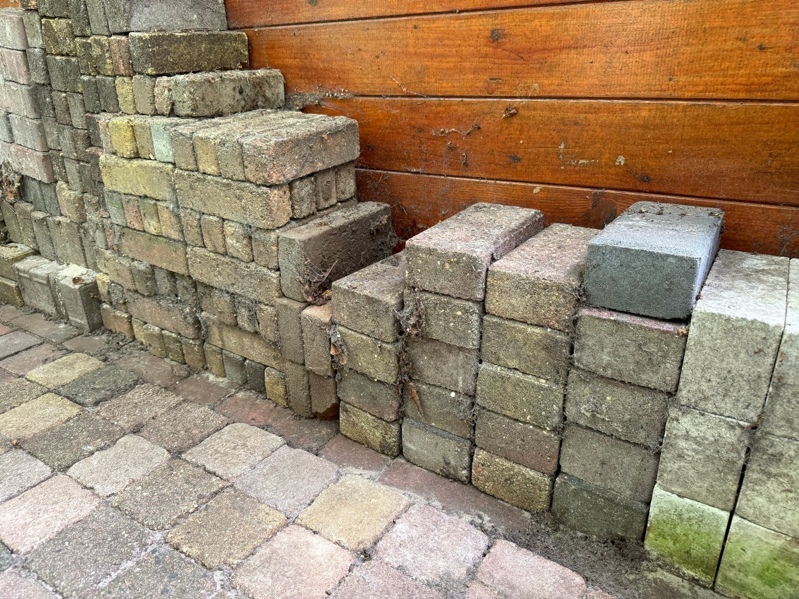Diverse partij gebruikte cobblestones en waaltjes, Ophalen, Gebruikt, Klinkers, 10 m² of meer