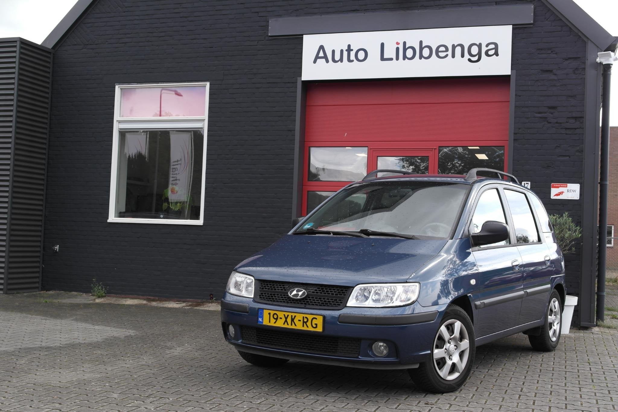 Hyundai Matrix 1.6i Active Cool AIRCO / CENTR. VERGR / ELECT, Auto's, Voorwielaandrijving, Matrix, Stof, Gebruikt
