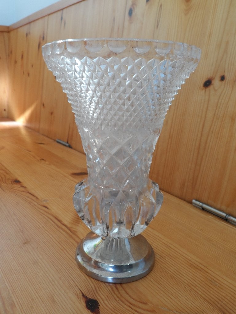 Glazen vaas op voet, Huis en Inrichting, Woonaccessoires | Vazen, Gebruikt, Ophalen of Verzenden, Glas, Met patroon/structuur