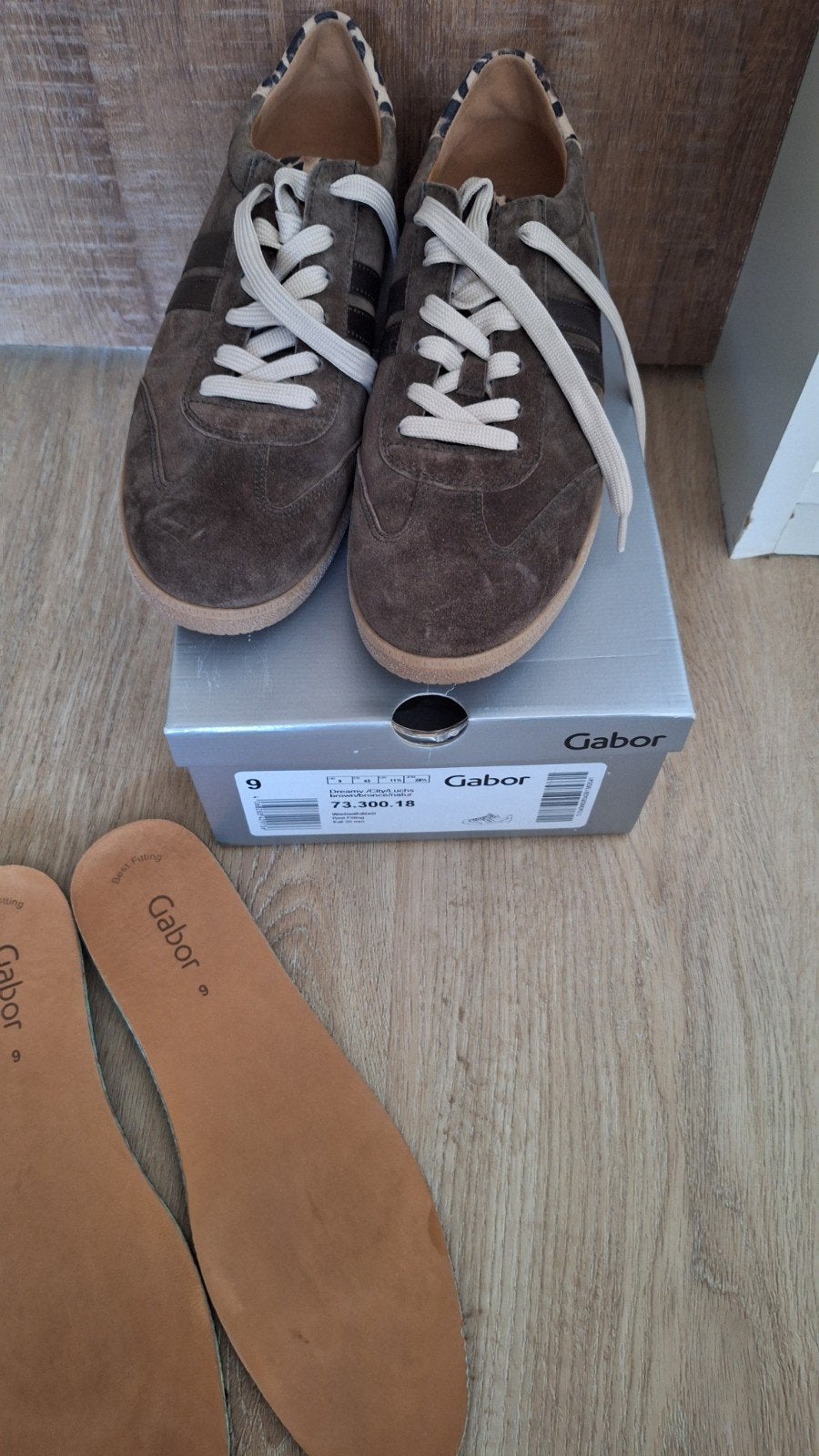 Gabor maat 43 1xaangehad, Kleding | Dames, Schoenen, Ophalen of Verzenden, Zo goed als nieuw, Zwart, Sneakers of Gympen