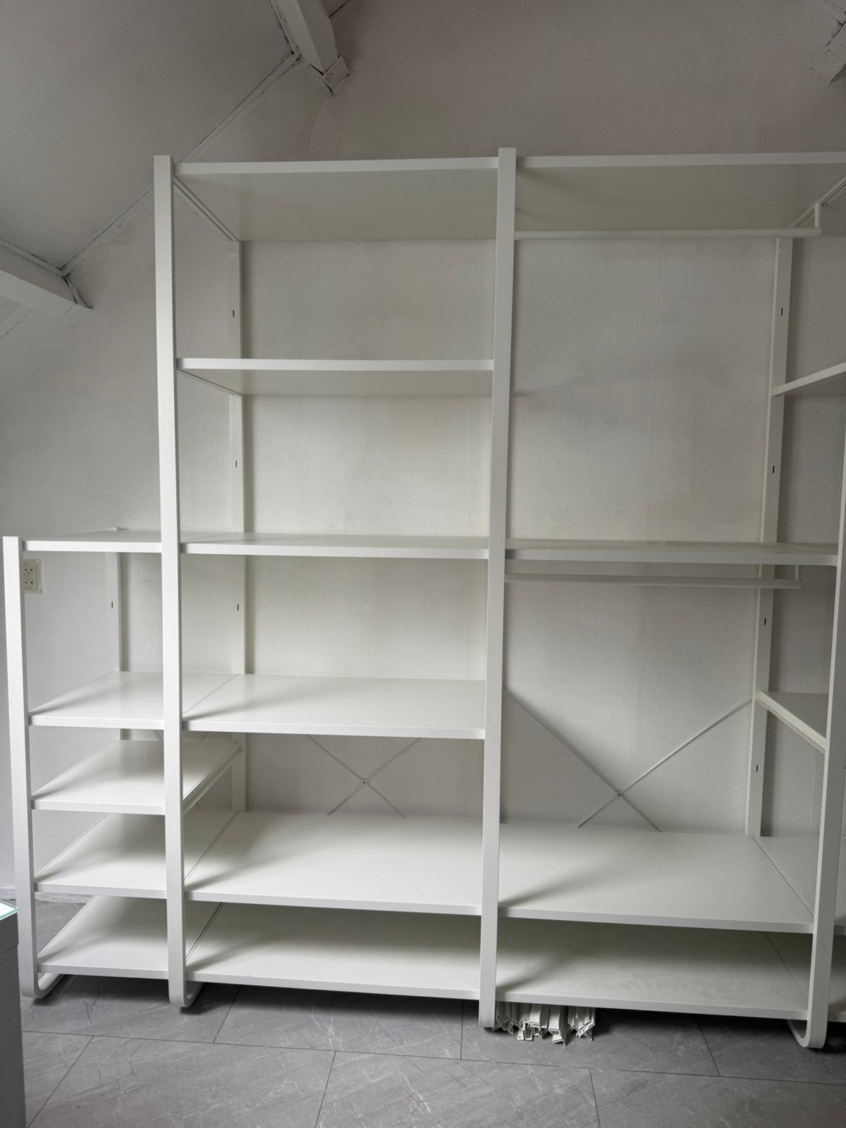 Keding kast.   H.2,10. B.2,90   D 0,50. Ikea, Ophalen of Verzenden, Zo goed als nieuw