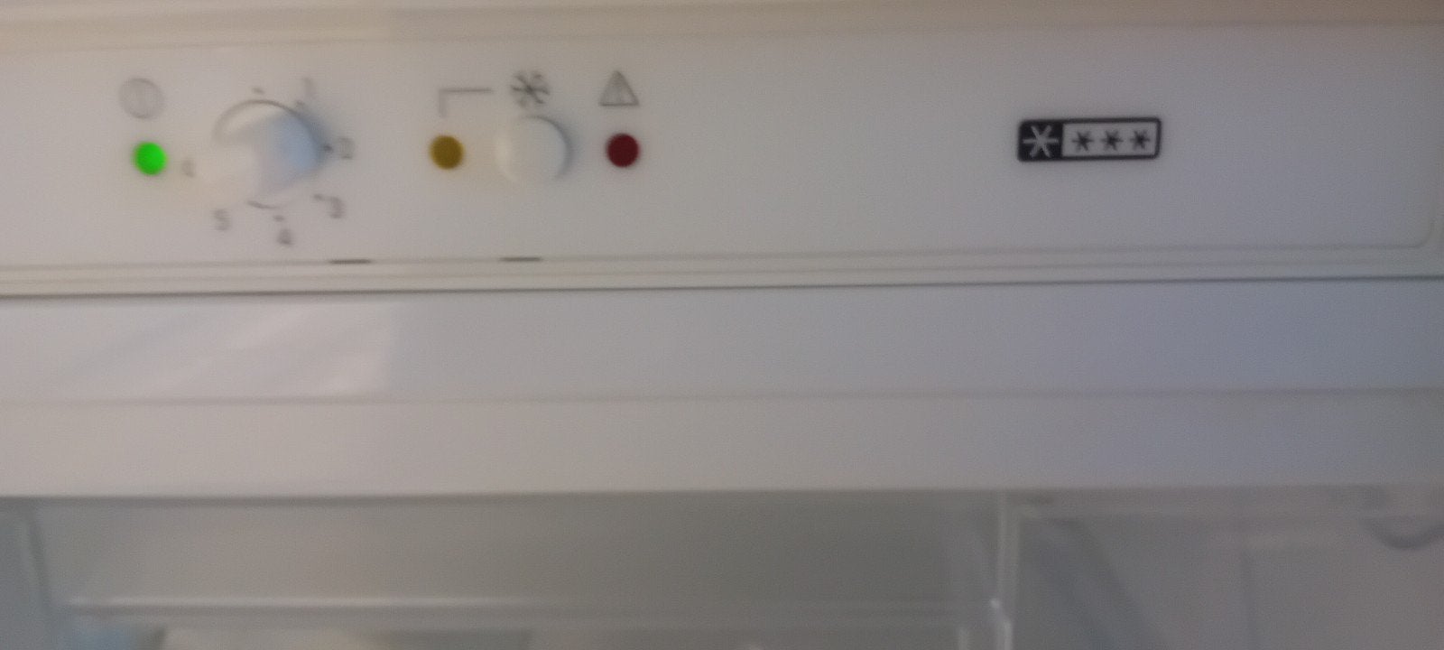 Compacte inbouw vriezer met 3 lades, Gebruikt, Minder dan 60 cm, Ophalen of Verzenden, Energieklasse A of zuiniger