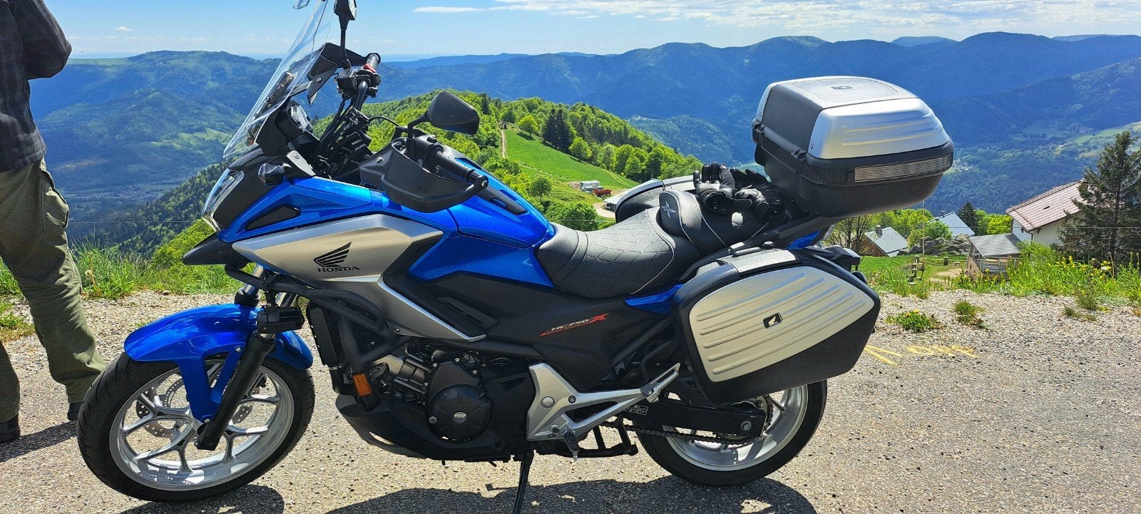 Honda NC750X DCT - Toermotor met koffers verhoogde ruit, Motoren, Motoren | Honda, 750 cc, 2 cilinders, Motorrijbewijs A, Gebruikt