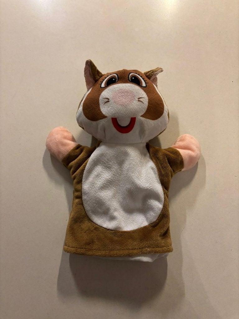 Leuke handpop hamster albert heijn ah hamster weken knuffel!, Hamster, Ophalen of Verzenden, Zo goed als nieuw, Middelgroot (20 tot 80 cm)