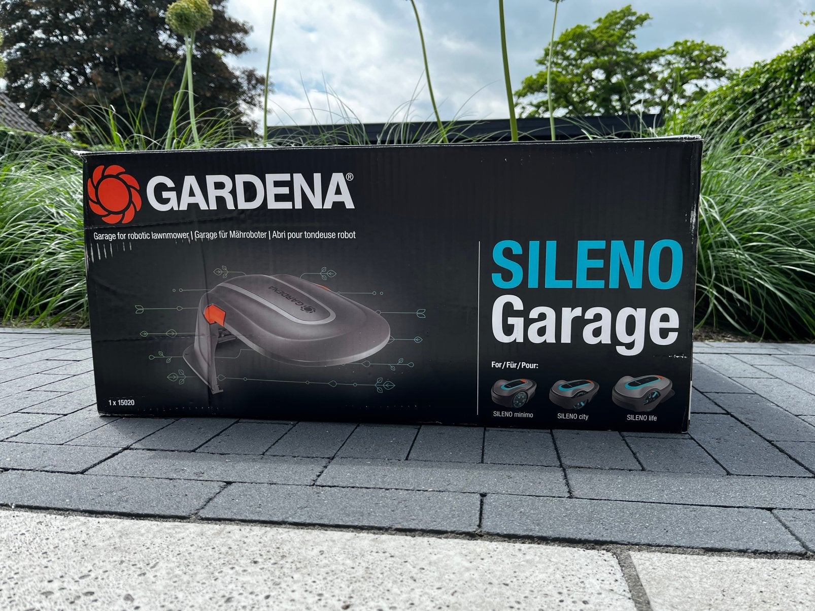 NIEUWE Gardena robotmaaier garage in doos!, Ophalen of Verzenden, Nieuw, Minder dan 20 cm